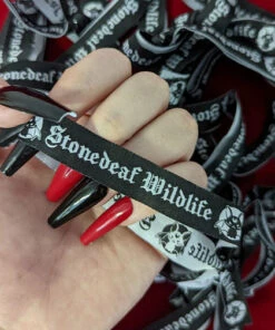 Flash Sale 😍 BESERK CLOTHING Bats Stonedeaf | CHARITY WRISTBAND 🎉