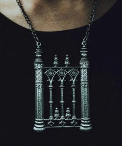 Flash Sale 🥰 THE PRETTY CULT All Hollywood Cemetery | NECKLACE 😉 -Halloween Item Store The Pretty Cult Hollywood Cemetery Necklace 04 45c4d63f bc16 4cad 9358 b64e23746f6b 700x700