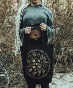 Wholesale 👏 THE PRETTY CULT Mens Accessories Witches Familiar | TOTE BAG 👏 -Halloween Item Store The Pretty Cult Witches Familiar Tote Bag 03 378a3d34 0429 4831 a0f8 b64e4d68081b 700x700