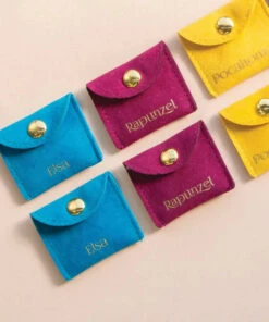 Best Sale ❤️ DISNEY X SHORT STORY All Disney Elsa Snowflake | TRINKETS POUCH ⭐ -Halloween Item Store disney x short story disney elsa snowflake trinkets pouch 3 810f49e0 cdd1 44a9 984a c15f1fd101d6 700x700