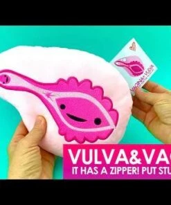 Promo ✔️ I HEART GUTS! All Vagina Vulva | ZIPPER POUCH 😉 -Halloween Item Store i heart guts vagina vulva zipper pouch 5 b4edfc2f 74da 4ea5 9666 ec7131d3d553 700x700