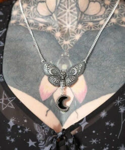 Best Sale 🥰 KILLSTAR The Moon Night Flutter | NECKLACE 🛒