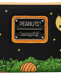 Brand new 👏 LOUNGEFLY Bats Peanuts: Great Pumpkin Snoopy 👍 Doghouse | ZIP PURSE ❤️ -Halloween Item Store loungefly peanuts great pumpkin snoopy doghouse zip purse 3 0c450c07 0ab2 4d9f af76 d3205c436cd2 700x700