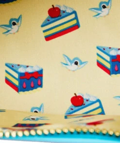 Best deal ❤️ LOUNGEFLY Disney Snow White | Cake CROSSBODY BAG* 🧨 -Halloween Item Store loungefly snow white cake crossbody bag 4 de4d6d91 03c0 4fa1 ba7c 5a4741e4dc44 700x700