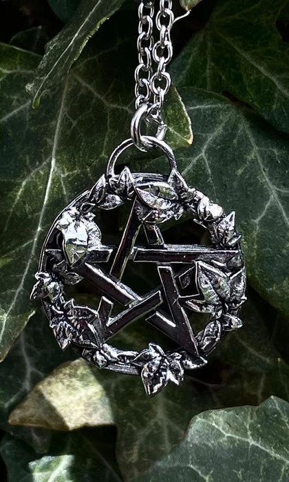 Flash Sale π MYSTICUM LUNA Mens Accessories Green Witch Pentacle | NECKLACE π₯ 3 Flash Sale π MYSTICUM LUNA Mens Accessories Green Witch Pentacle | NECKLACE π₯