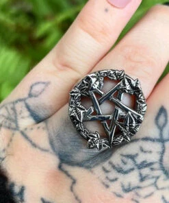 Best Pirce β MYSTICUM LUNA All Green Witch Pentacle | RING β€οΈ