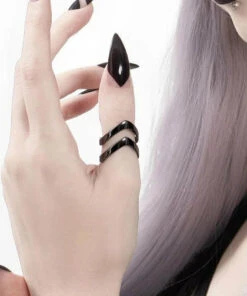 Top 10 🌟 ROGUE AND WOLF Mens Accessories Hunt [Black Sterling Silver] | RING ⌛ -Halloween Item Store rogue and wolf hunt black sterling silver ring 13 700x700