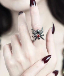 New ✨ ROGUE AND WOLF All Spiderhug [Mirror Steel] | RING 🎁 -Halloween Item Store rogue and wolf spiderhug mirror steel ring 7 8f254b8f 2d25 4314 af3c 6c380845eccf 700x700