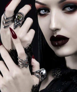 New ✨ ROGUE AND WOLF All Spiderhug [Mirror Steel] | RING 🎁 -Halloween Item Store rogue and wolf spiderhug mirror steel ring 9 1a82eaa6 6cd4 497b b461 74223fb06a49 700x700